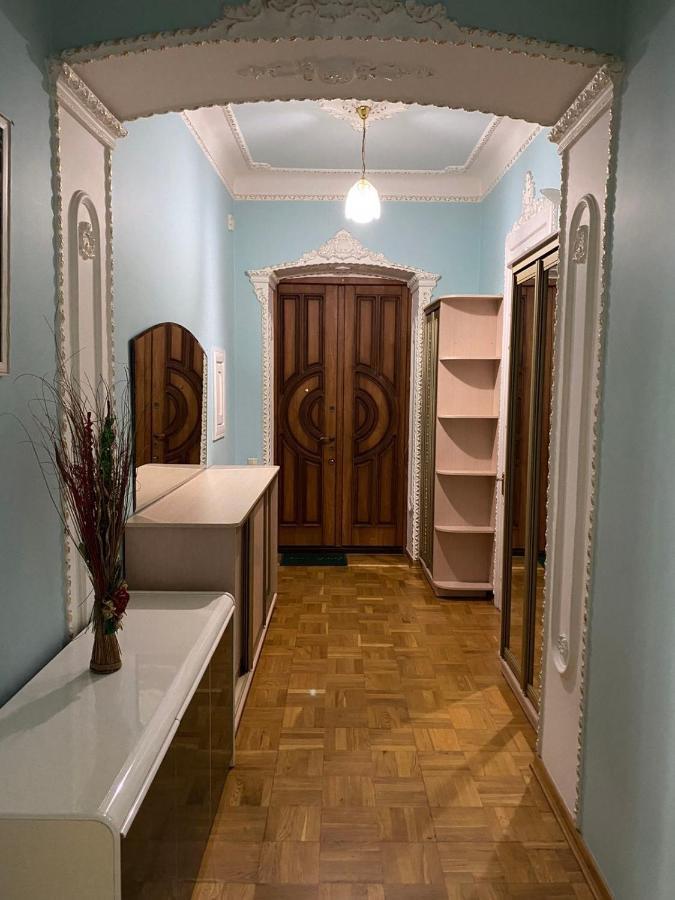 Do Lvova Central Apartments Buitenkant foto